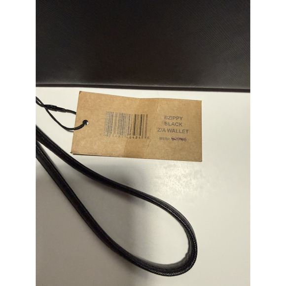 Steve Madden BZIPPY Wallet Black Gold Zip All Around Wristlet New with Tag - Picture 3 of 8